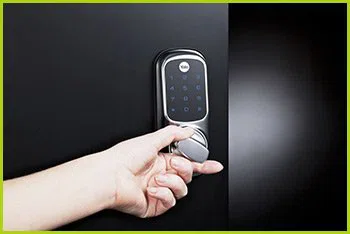 Expert Locksmith Services Pomona, CA 626-391-3768 - 11-business-locksmiths