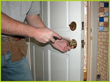 Expert Locksmith Services Pomona, CA 626-391-3768 Expert Locksmith Services Pomona, CA 626-391-3768